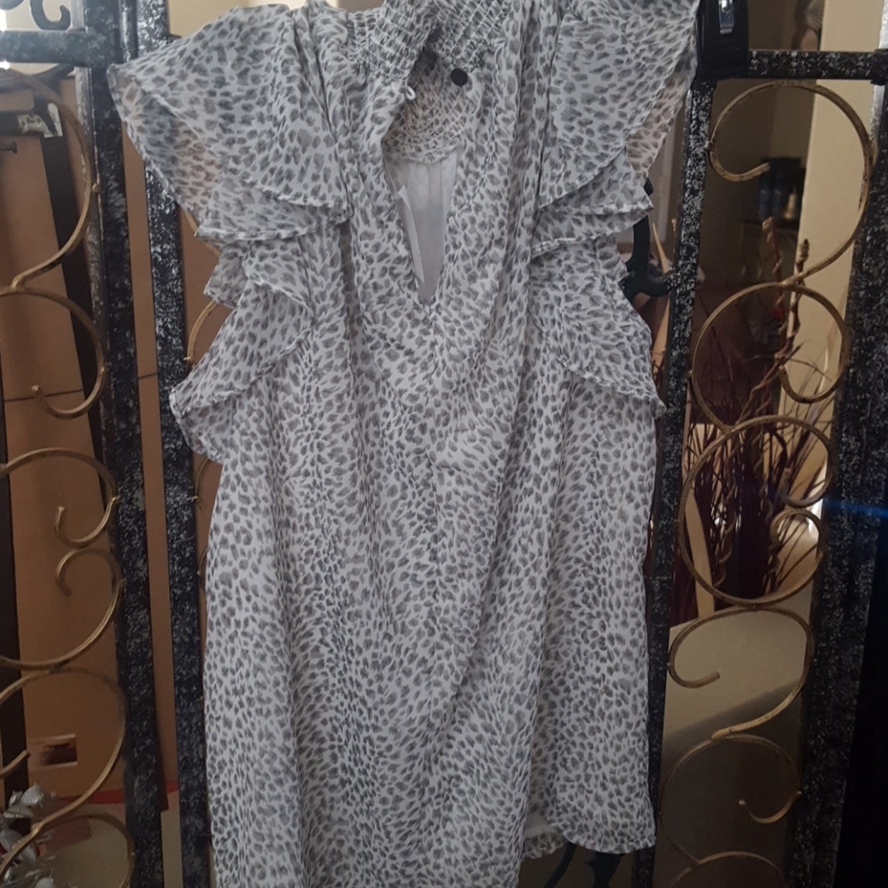 1.State Print Blouse Size Xsmall - image 7